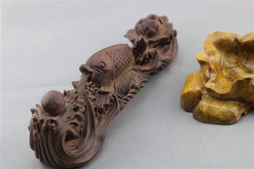 越南天然沉香木雕工艺品如意年年有余鱼木雕摆件厂家批发